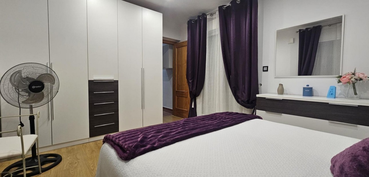 Sale - Apartment / flat -
Orihuela Costa - Los Altos