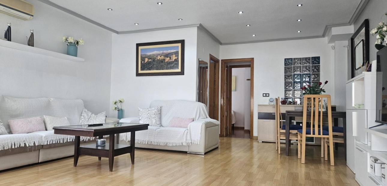 Sale - Apartment / flat -
Orihuela Costa - Los Altos
