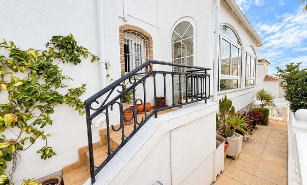 Sale - Detached Villa -
Orihuela Costa - Lomas de Cabo Roig