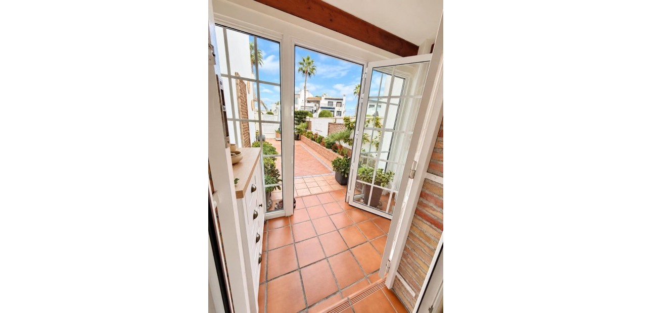 Sale - Detached Villa -
Orihuela Costa - Lomas de Cabo Roig