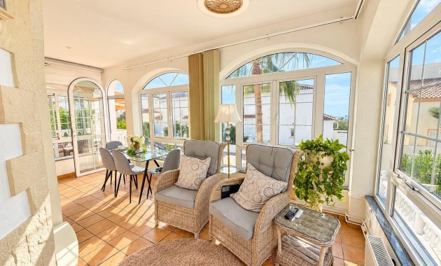 Sale - Detached Villa -
Orihuela Costa - Lomas de Cabo Roig