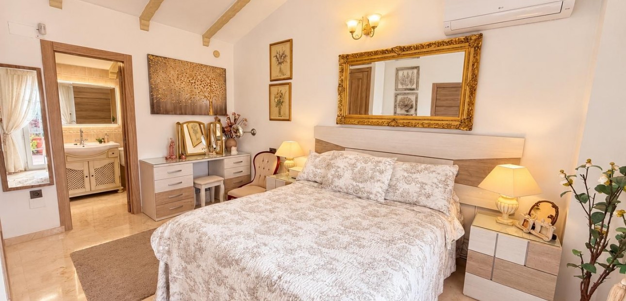 Sale - Detached Villa -
Orihuela Costa - Lomas de Cabo Roig