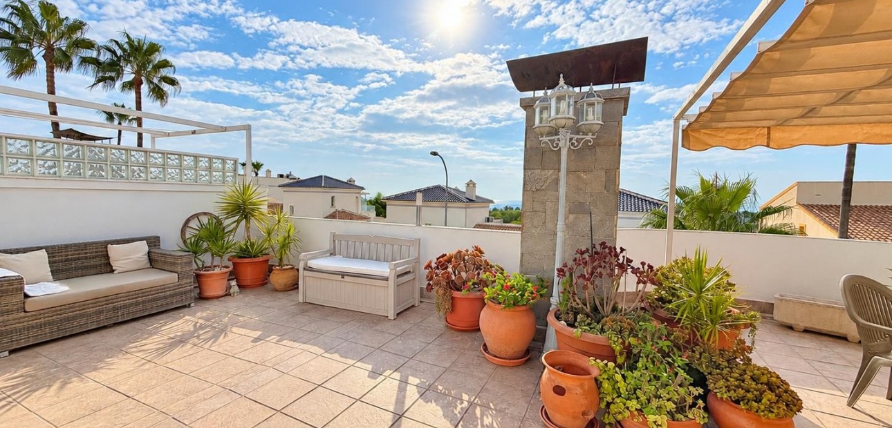 Sale - Detached Villa -
Orihuela Costa - Lomas de Cabo Roig