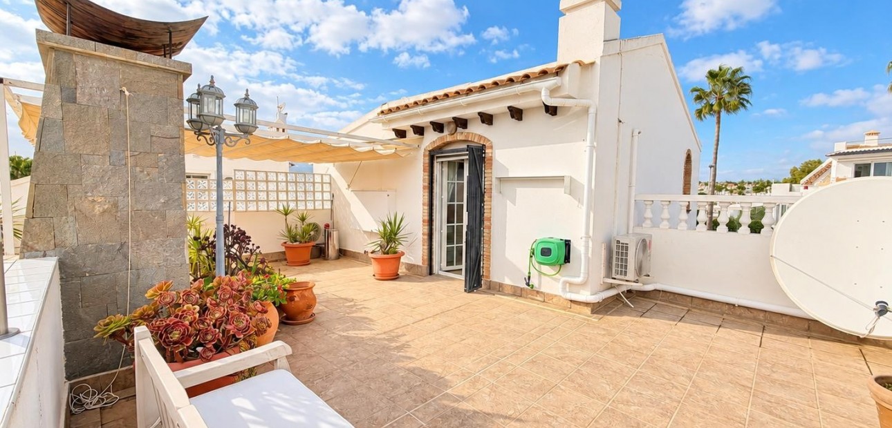 Sale - Detached Villa -
Orihuela Costa - Lomas de Cabo Roig