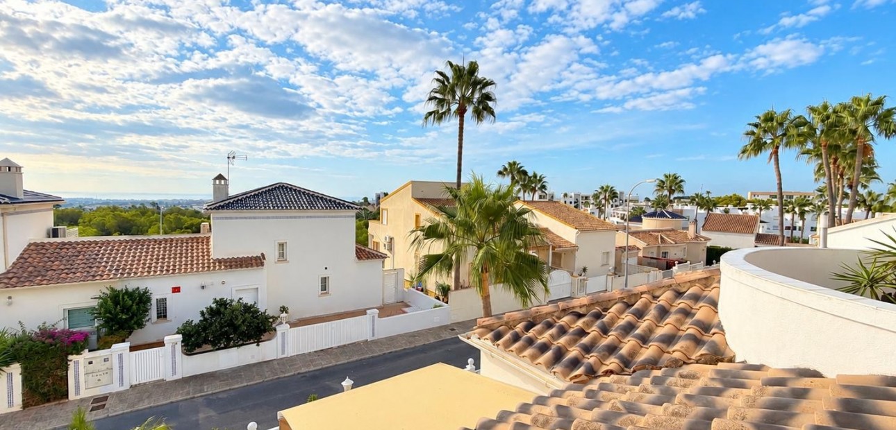 Sale - Detached Villa -
Orihuela Costa - Lomas de Cabo Roig