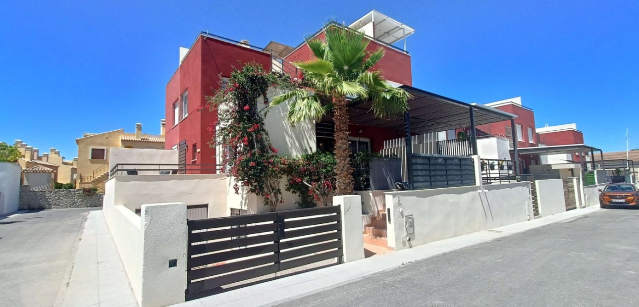Sale - Quad Villa -
Algorfa - La Finca Golf Resort