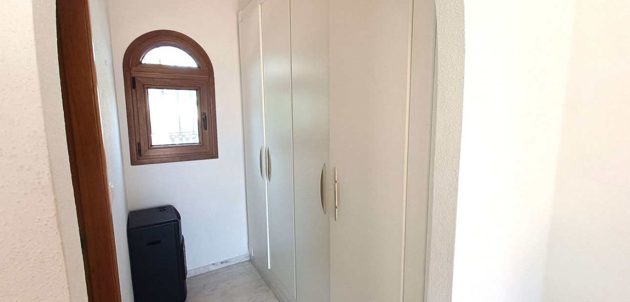 Sale - Semi Detached Villa -
Algorfa - La Finca Golf Resort