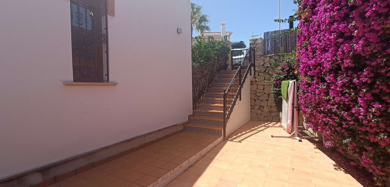 Sale - Semi Detached Villa -
Algorfa - La Finca Golf Resort