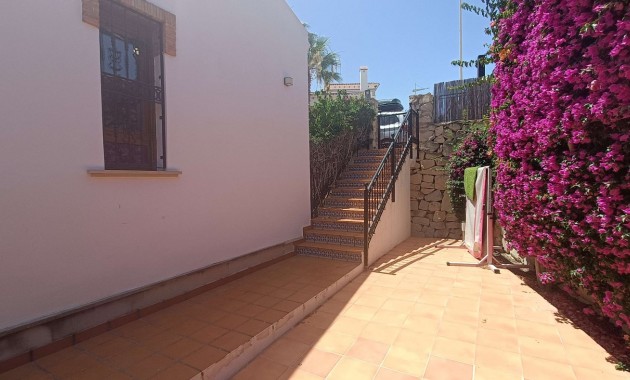 Sale - Semi Detached Villa -
Algorfa - La Finca Golf Resort