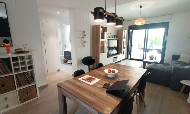 Sale - Apartment / flat -
San Miguel de Salinas - Las Comunicaciones