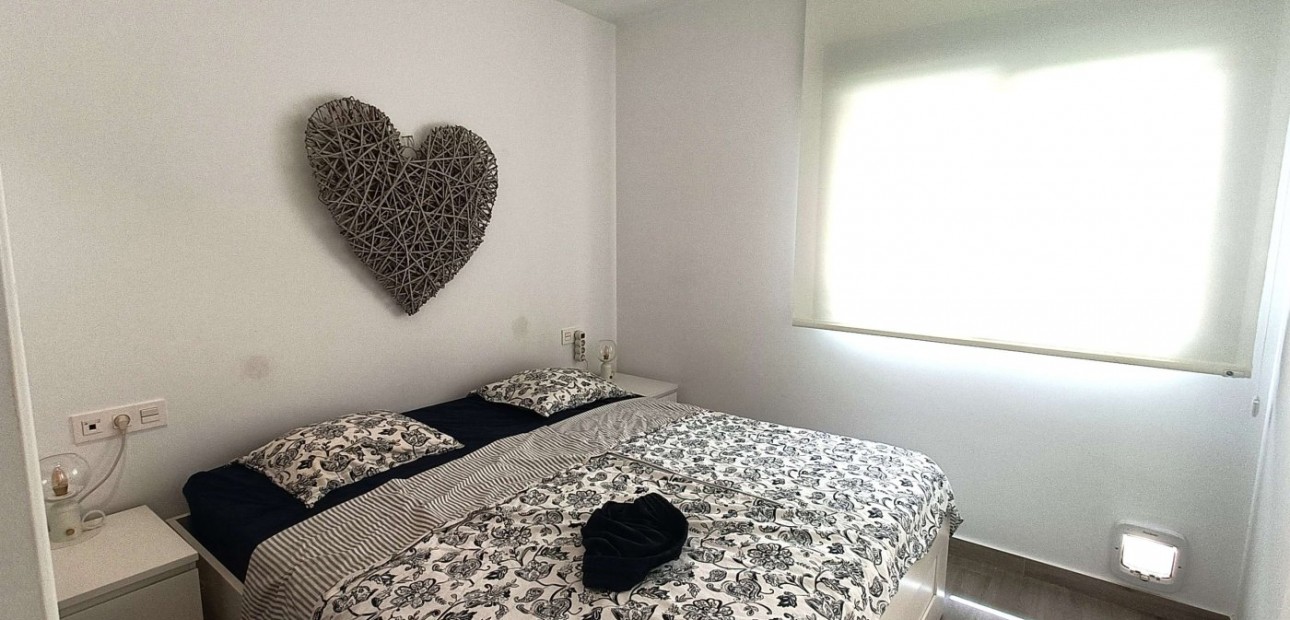 Sale - Apartment / flat -
San Miguel de Salinas - Las Comunicaciones