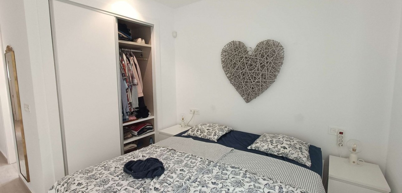 Sale - Apartment / flat -
San Miguel de Salinas - Las Comunicaciones