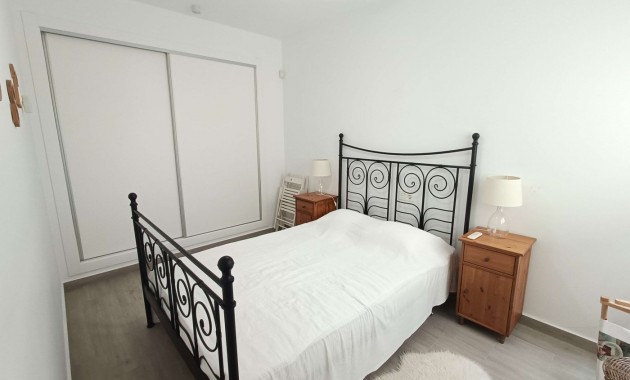Sale - Apartment / flat -
San Miguel de Salinas - Las Comunicaciones