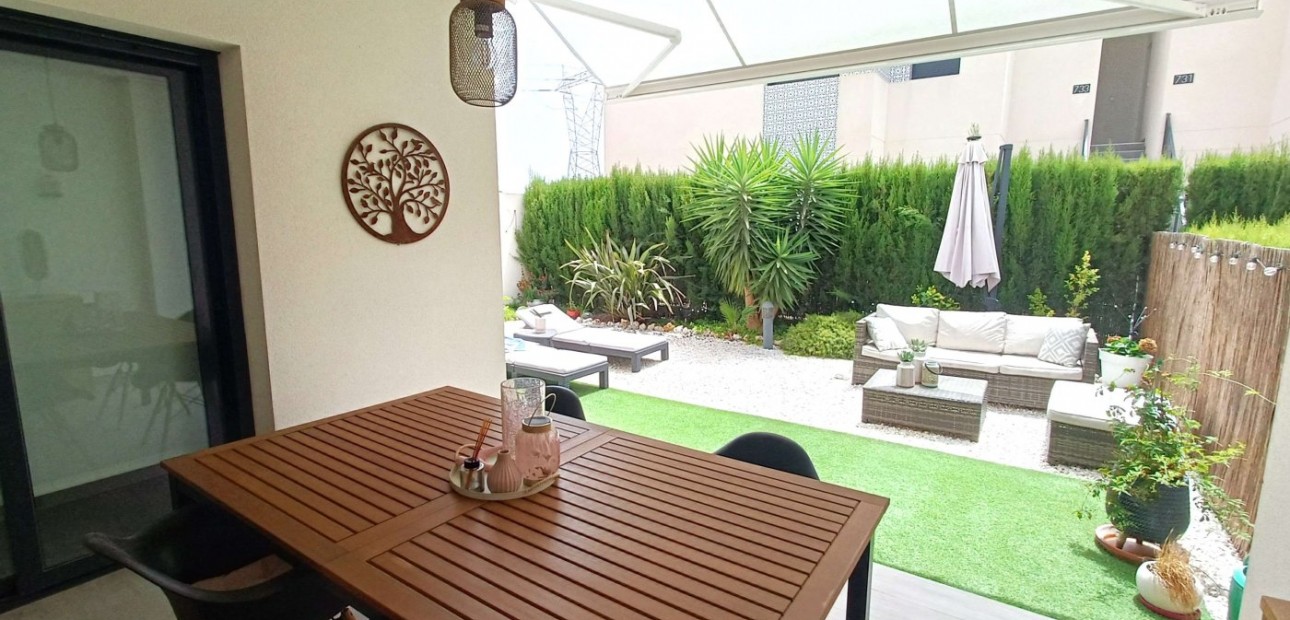 Sale - Apartment / flat -
San Miguel de Salinas - Las Comunicaciones