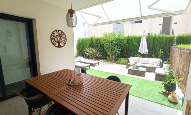 Sale - Apartment / flat -
San Miguel de Salinas - Las Comunicaciones