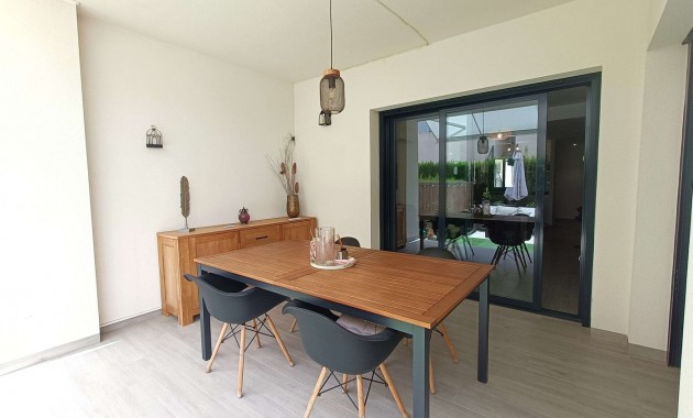 Sale - Apartment / flat -
San Miguel de Salinas - Las Comunicaciones