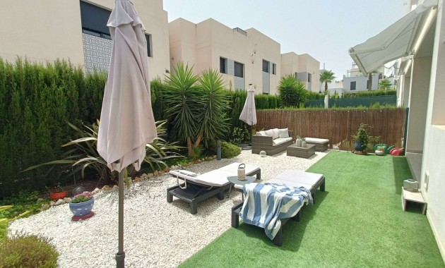 Sale - Apartment / flat -
San Miguel de Salinas - Las Comunicaciones