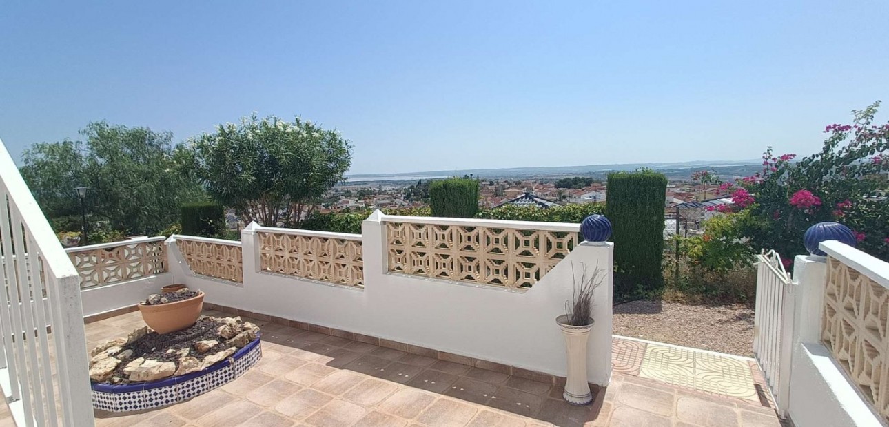 Sale - Apartment / flat -
Ciudad Quesada - Doña Pepa