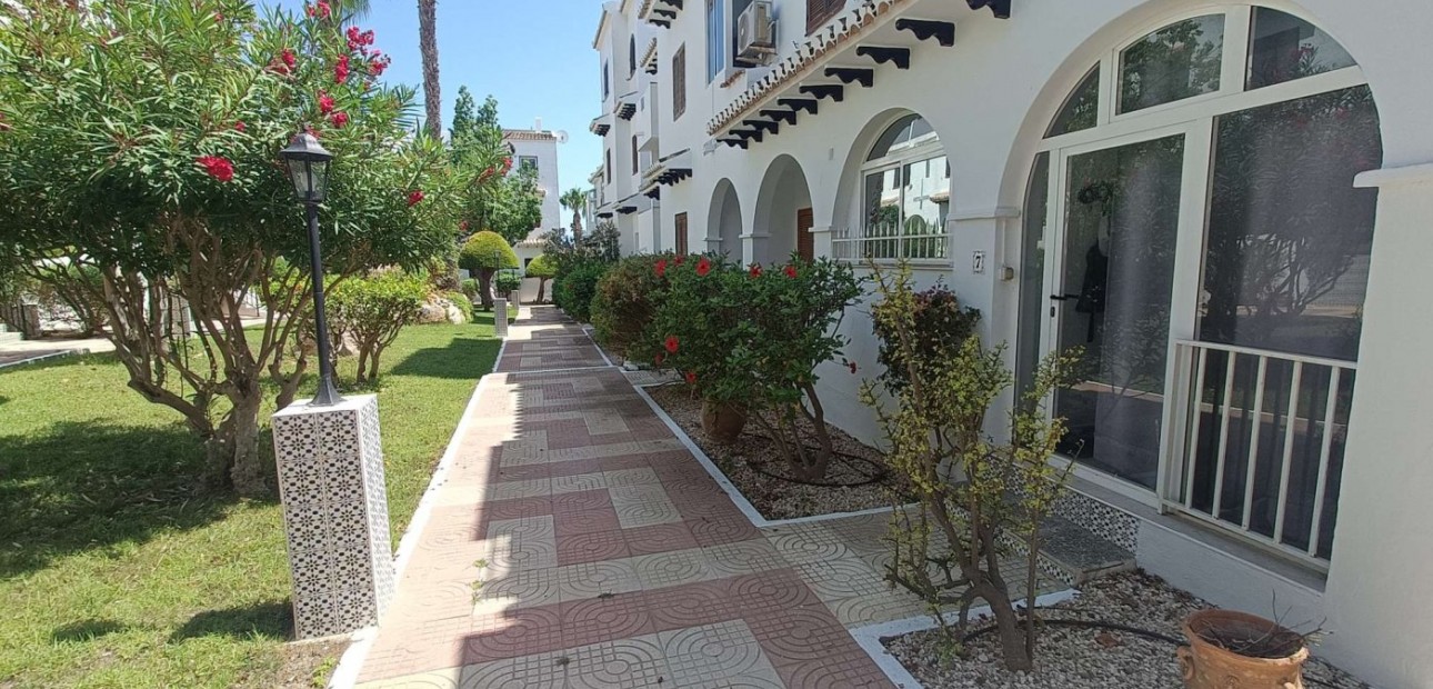 Sale - Apartment / flat -
Ciudad Quesada - Doña Pepa