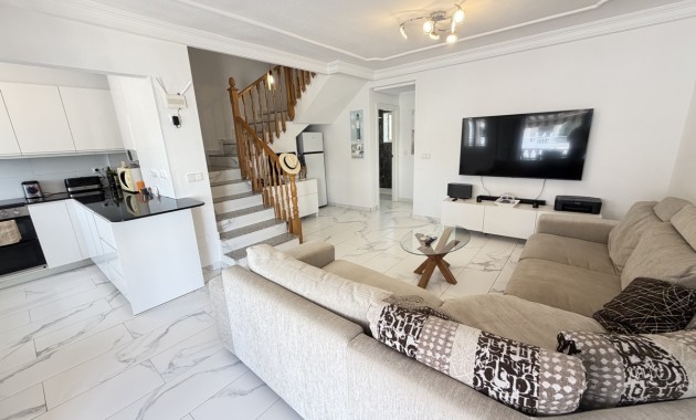 Sale - Detached Villa -
Orihuela Costa - Villamartin