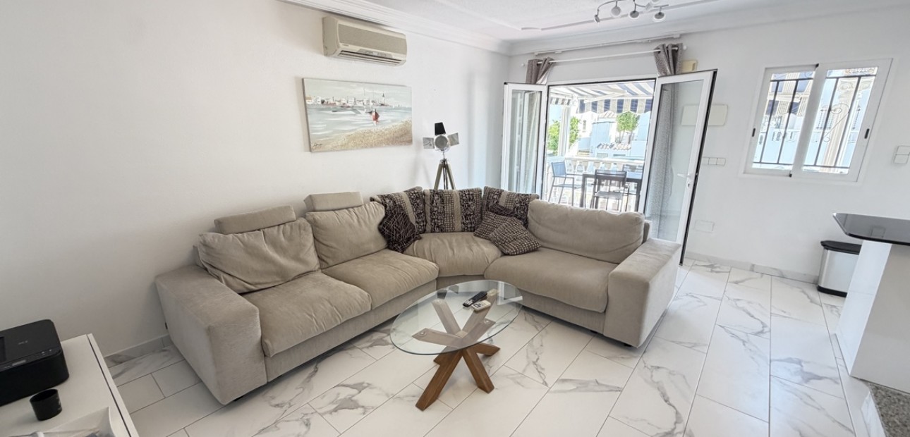 Sale - Detached Villa -
Orihuela Costa - Villamartin