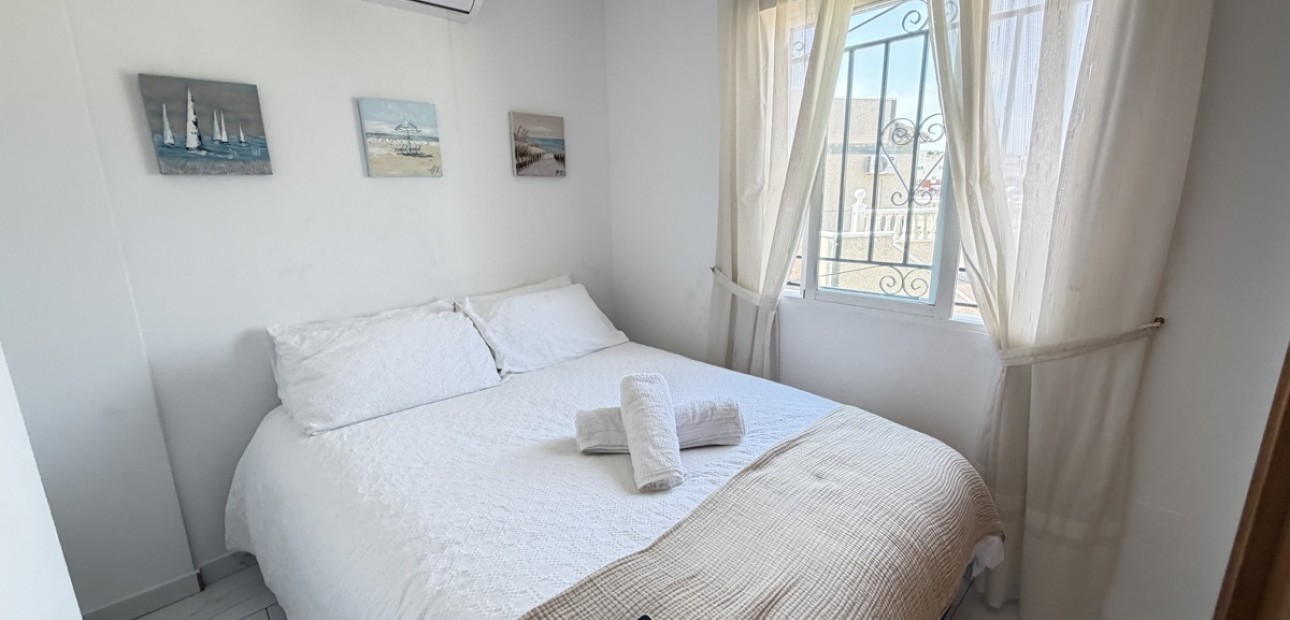 Sale - Detached Villa -
Orihuela Costa - Villamartin