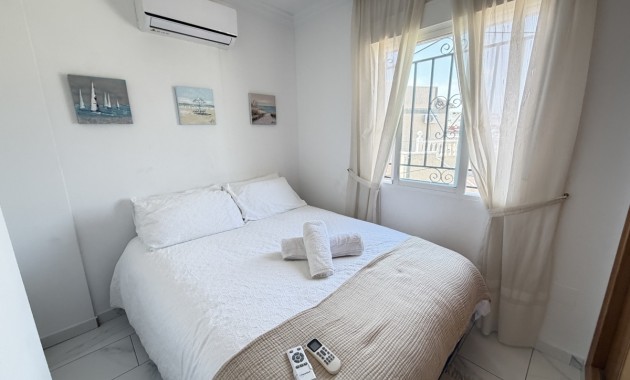 Sale - Detached Villa -
Orihuela Costa - Villamartin