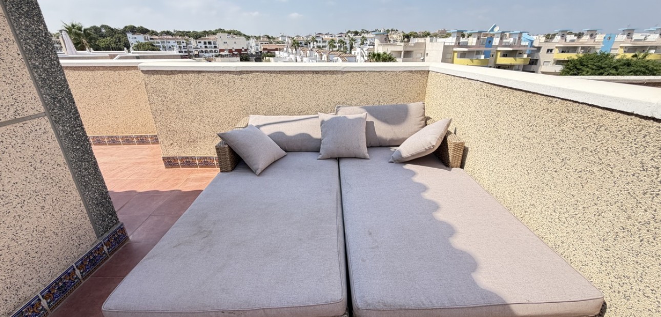 Sale - Detached Villa -
Orihuela Costa - Villamartin