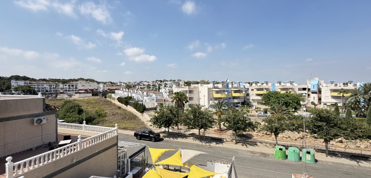 Sale - Detached Villa -
Orihuela Costa - Villamartin