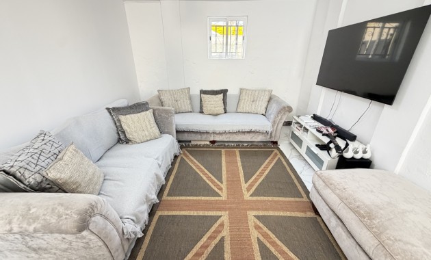 Sale - Detached Villa -
Orihuela Costa - Villamartin