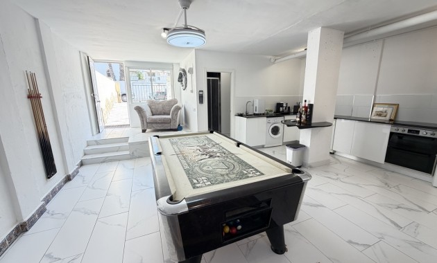 Sale - Detached Villa -
Orihuela Costa - Villamartin