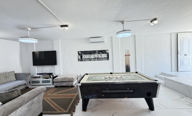 Sale - Detached Villa -
Orihuela Costa - Villamartin