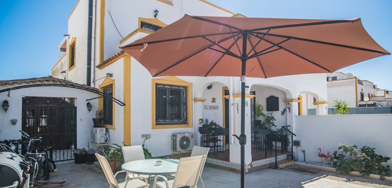 Sale - House -
VISTABELLA GOLF - Entre Naranjos