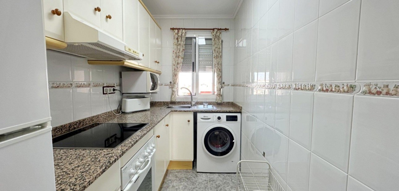 Sale - Apartment / flat -
Torrevieja - Playa del cura