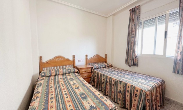 Sale - Apartment / flat -
Torrevieja - Playa del cura