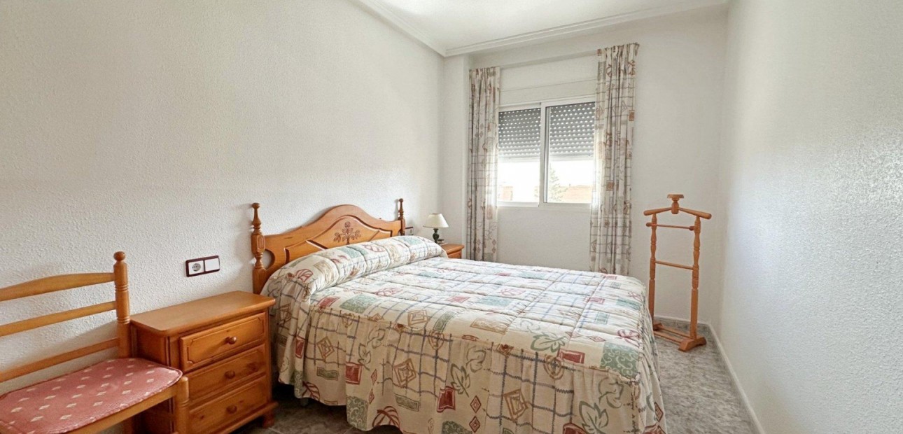Sale - Apartment / flat -
Torrevieja - Playa del cura