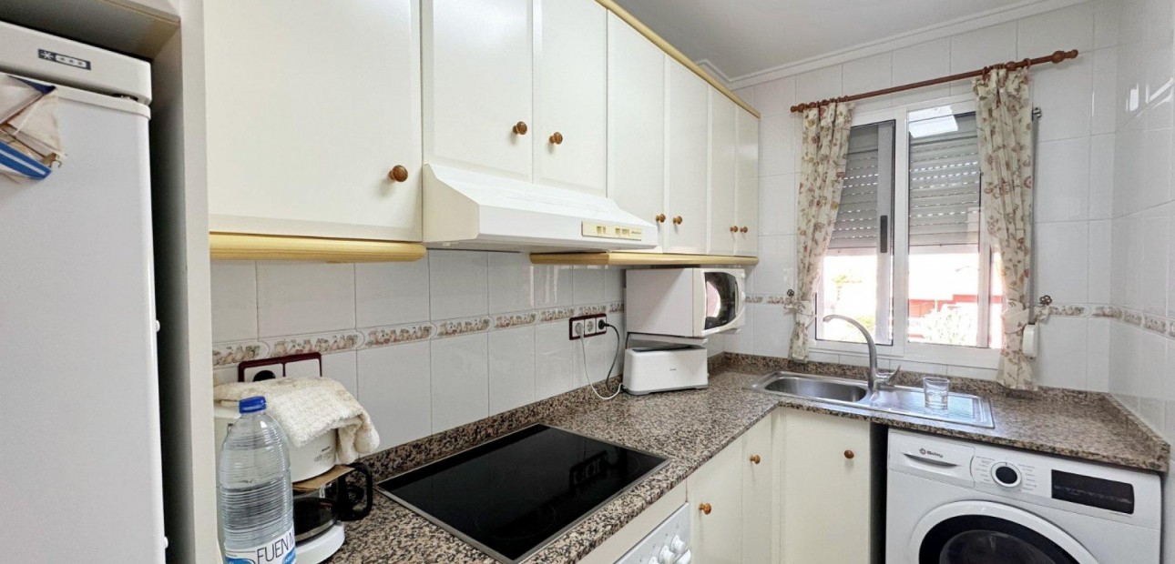 Sale - Apartment / flat -
Torrevieja - Playa del cura