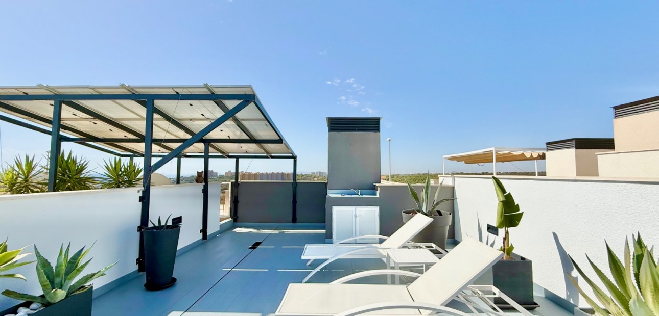 Sale - Detached Villa -
Orihuela Costa - Cabo Roig