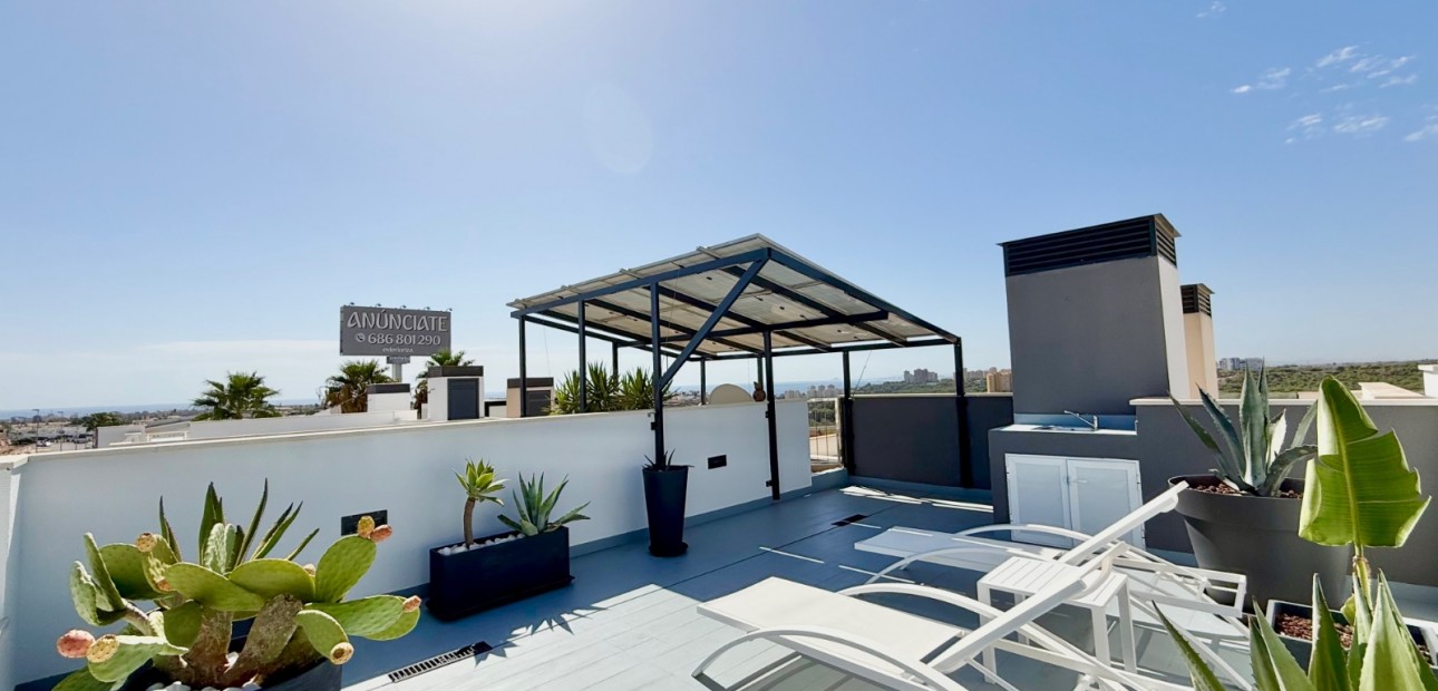 Sale - Detached Villa -
Orihuela Costa - Cabo Roig