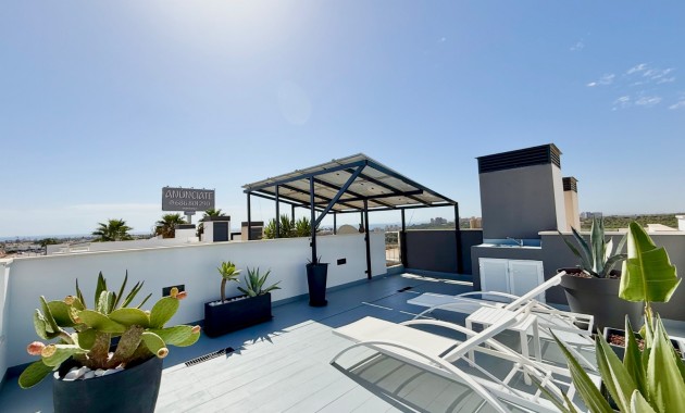 Sale - Detached Villa -
Orihuela Costa - Cabo Roig
