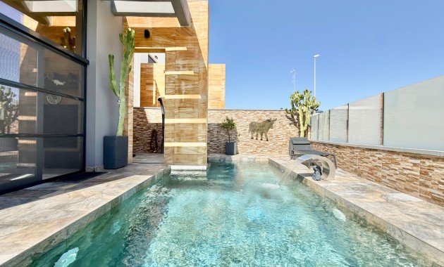 Sale - Detached Villa -
Orihuela Costa - Cabo Roig