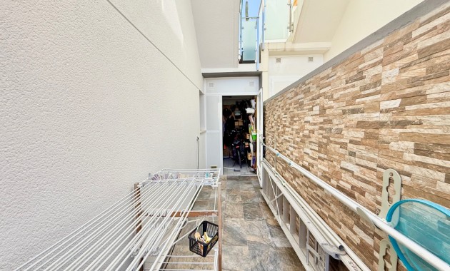 Sale - Detached Villa -
Orihuela Costa - Cabo Roig