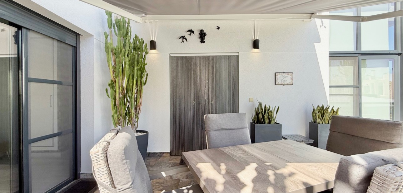 Sale - Detached Villa -
Orihuela Costa - Cabo Roig