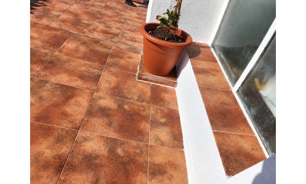 Sale - Bungalow -
Urbanización La Torreta