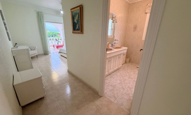 Sale - Detached Villa -
Ciudad Quesada - Doña Pepa