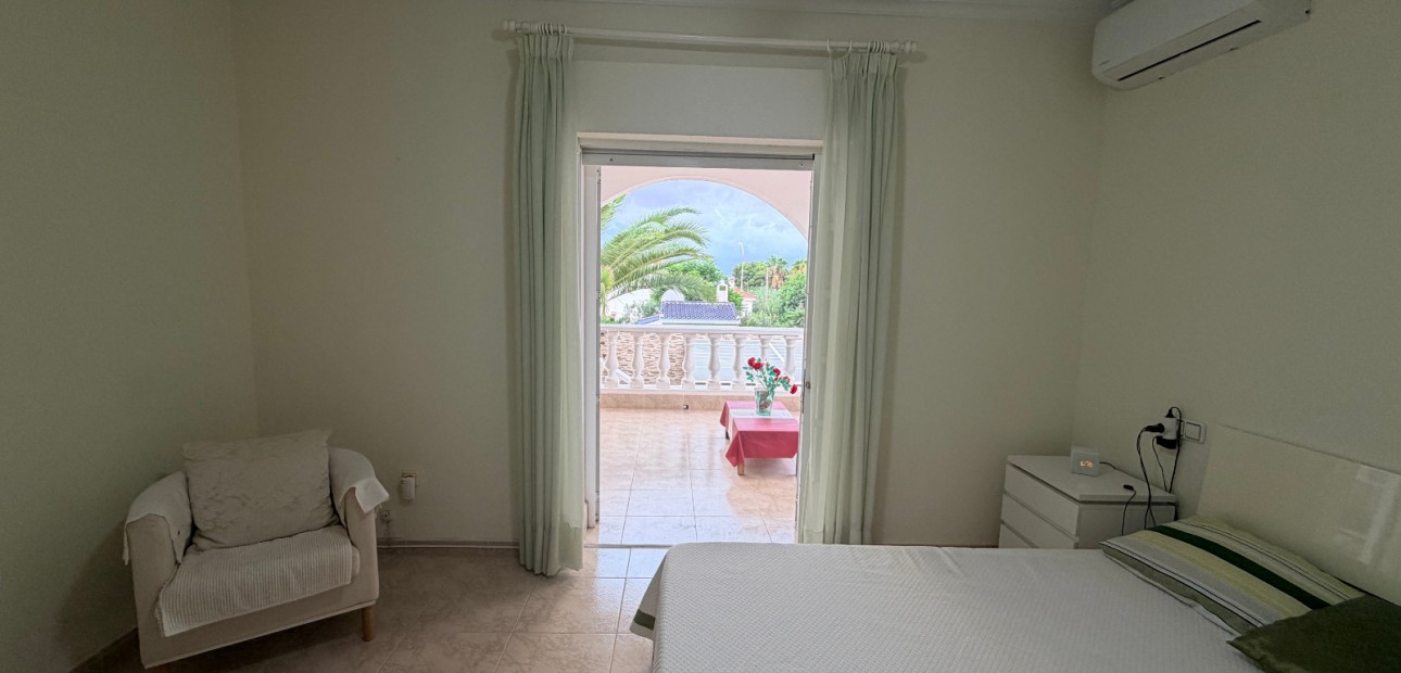 Sale - Detached Villa -
Ciudad Quesada - Doña Pepa