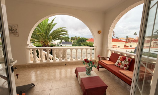 Sale - Detached Villa -
Ciudad Quesada - Doña Pepa