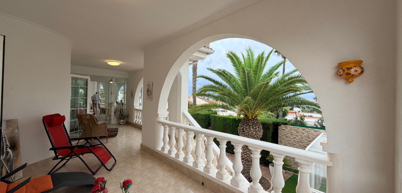 Sale - Detached Villa -
Ciudad Quesada - Doña Pepa