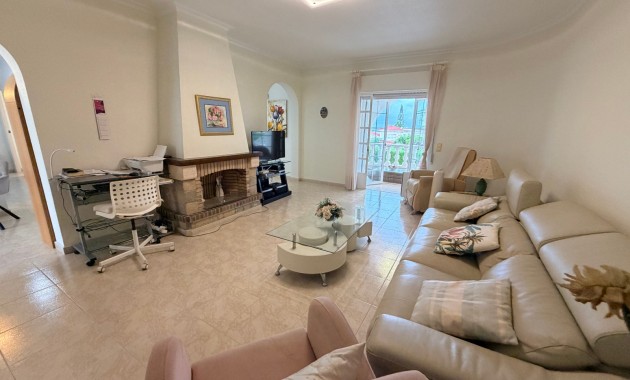 Sale - Detached Villa -
Ciudad Quesada - Doña Pepa