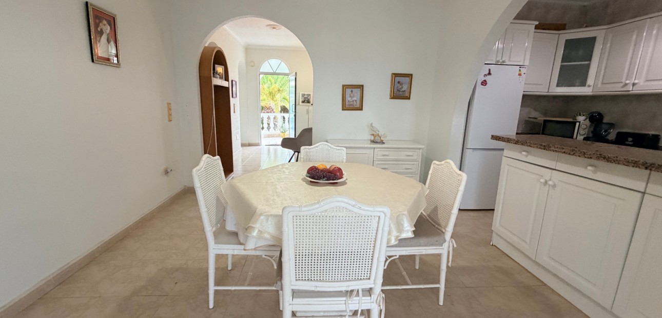Sale - Detached Villa -
Ciudad Quesada - Doña Pepa